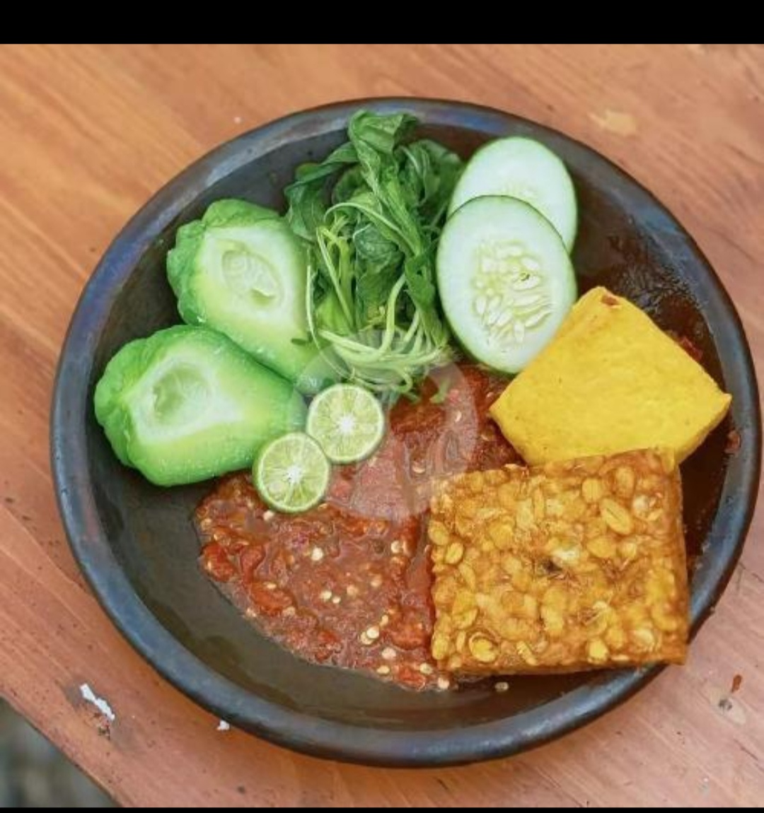 Lalapan Tahu Tempe